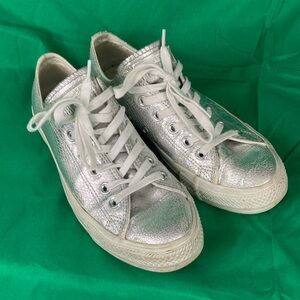 Converse All Star Low Top Metallic Silver Faux Snakeskin Sneakers SZ 5.5